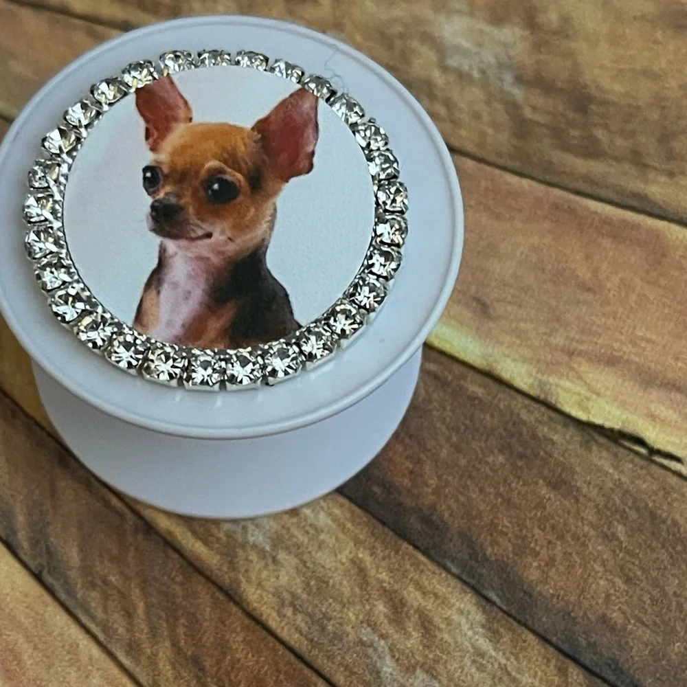 Chihuahua phone accessory